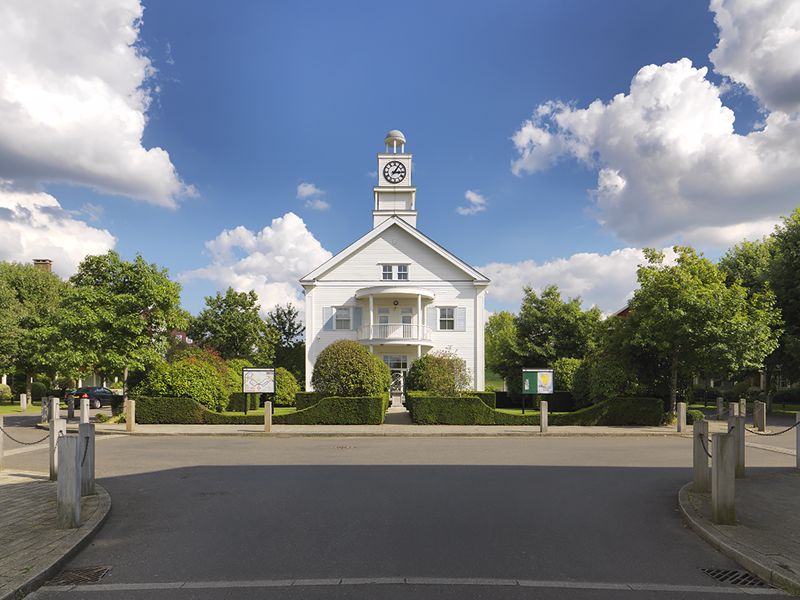 Ivy Gate- click for photo gallery